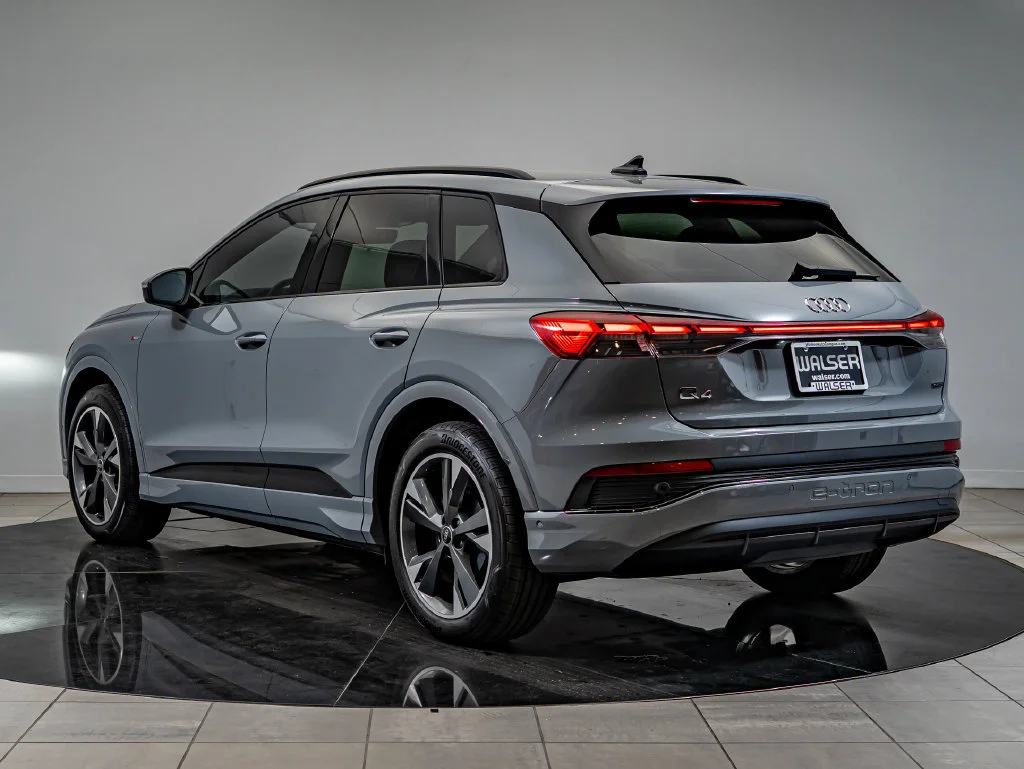Used 2024 Pebble Audi Premium Plus image 7