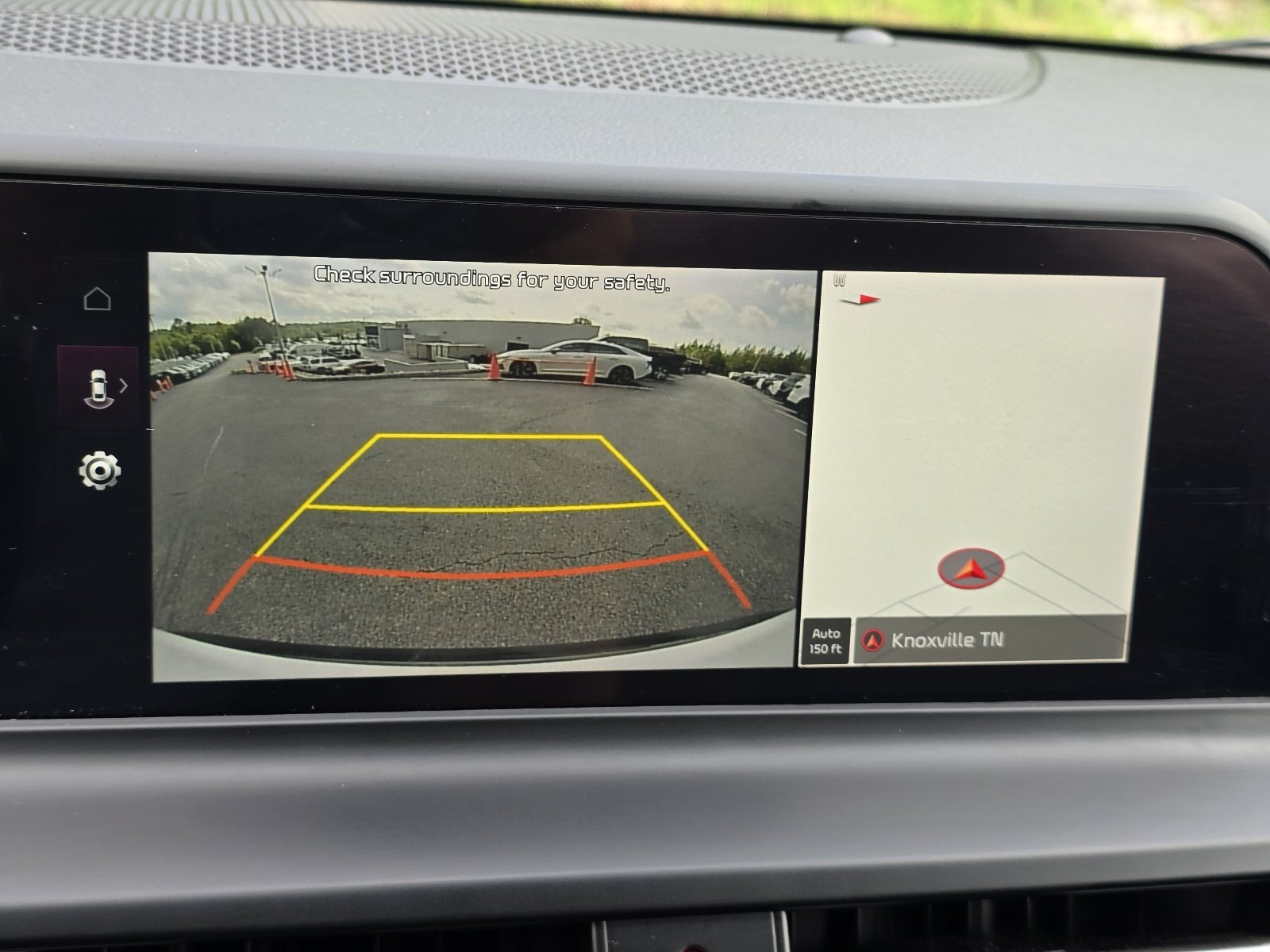 Used 2024 White Kia EX image 18