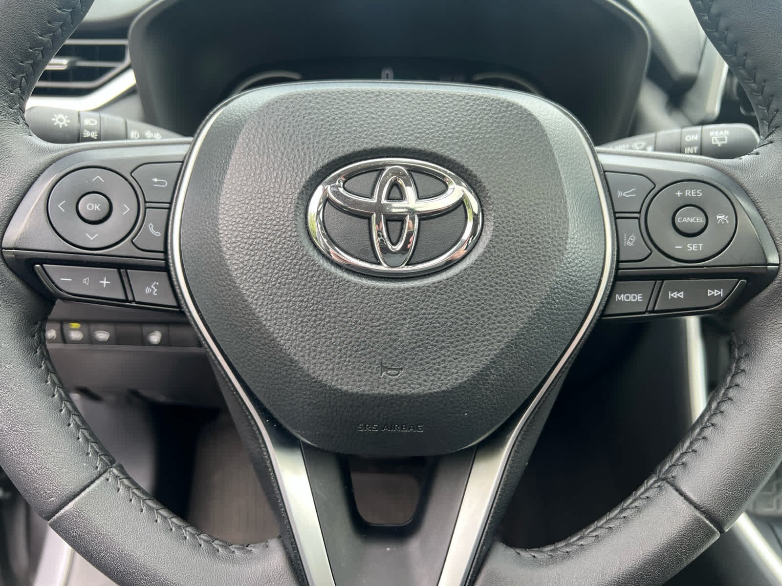 Certified Used 2024 Magnetic Gray Metallic Toyota XLE Premium image 23