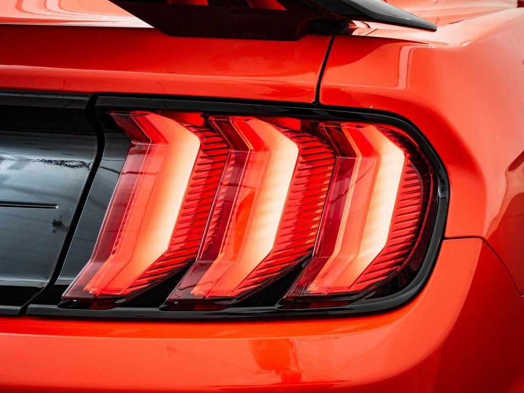 Used 2022 Orange Ford Shelby GT500 image 16