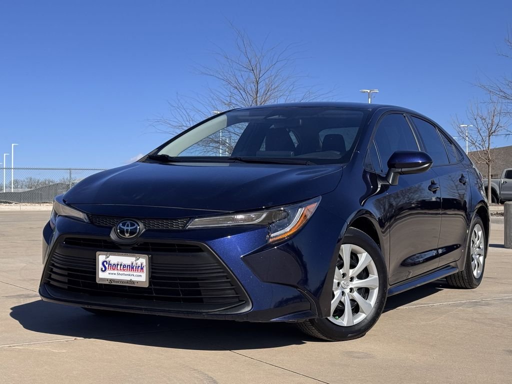 Used 2025 Toyota Corolla LE with VIN 5YFB4MDE1SP263326 for sale in Prosper, TX