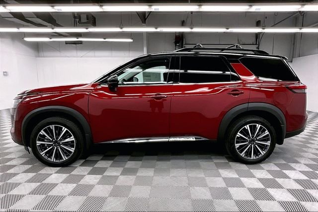 New 2026 Scarlet Ember Tintcoat/Super Black Nissan Platinum image 18
