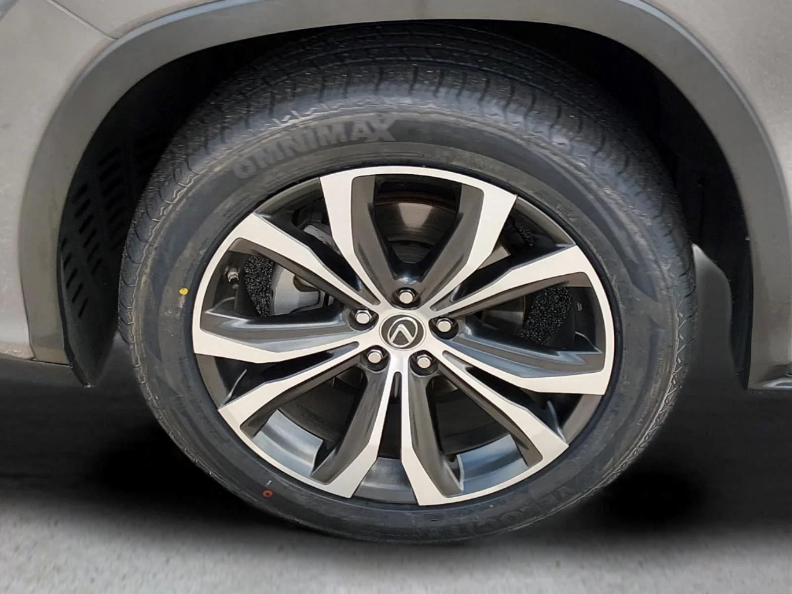 Used 2019 Nebula Gray Pearl Lexus Base image 11