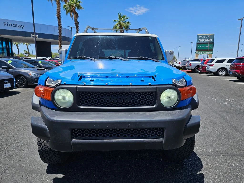 Used 2007  Toyota Base image 2