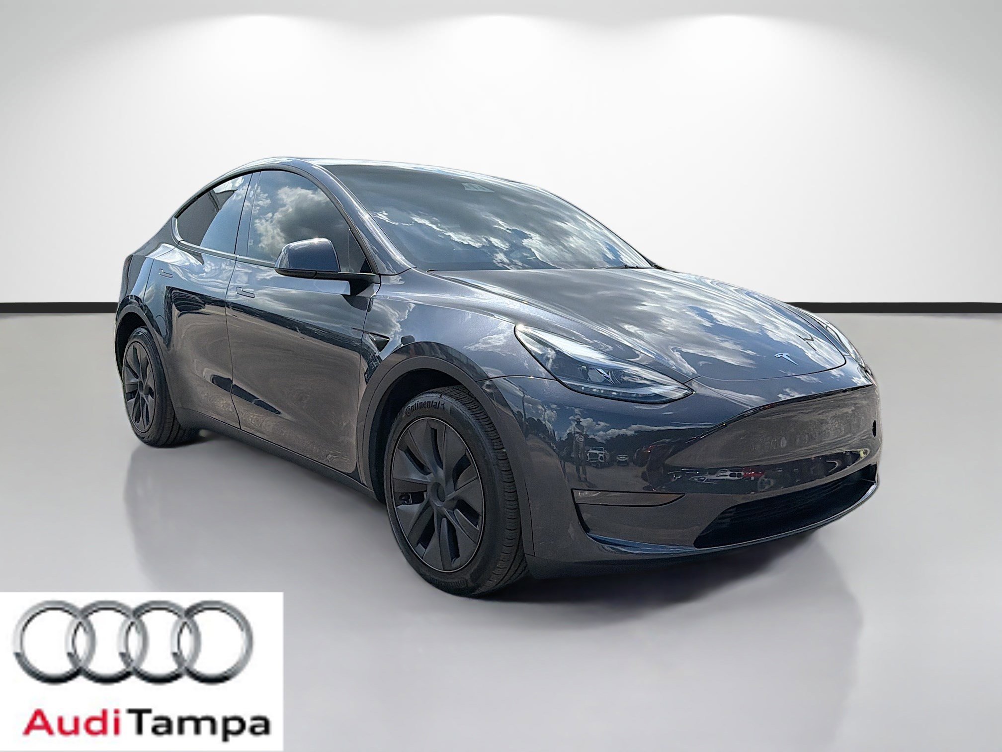 2024 Tesla Model Y Long Range Dual Motor All-Wheel Drive's photo