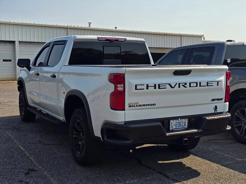 Used 2024 Summit White Chevrolet ZR2 image 8