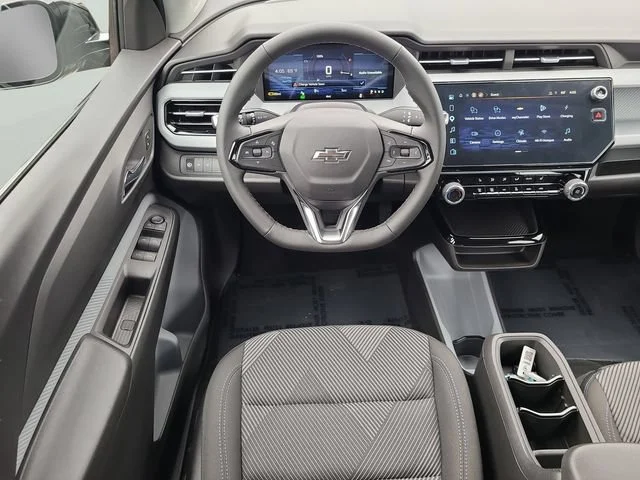 New 2027 Mosaic Black Metallic Chevrolet LT image 11