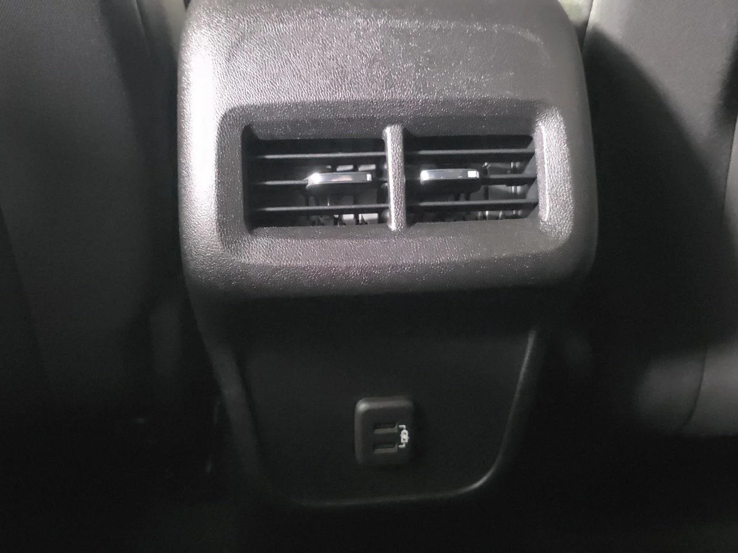Used 2019 Iridescent Pearl Tricoat Chevrolet LT image 24