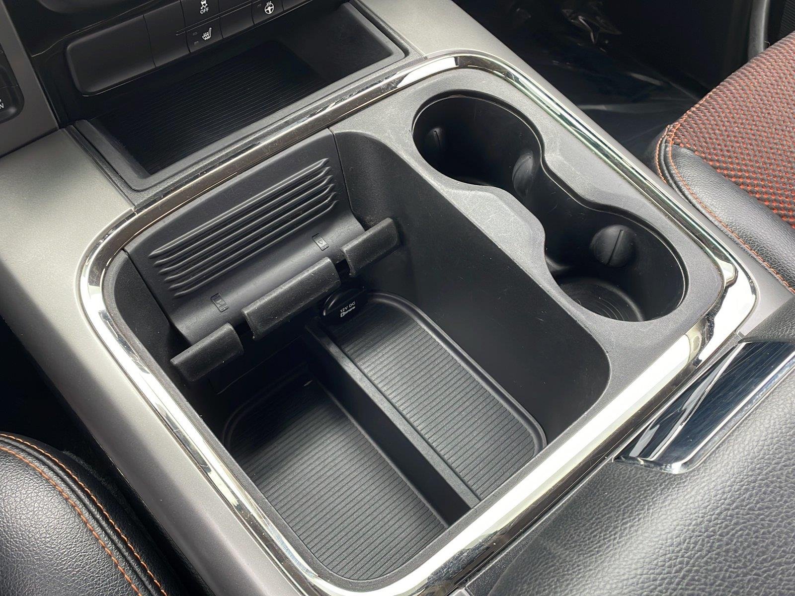 Used 2017 Ignition Orange Clearcoat Ram Sport image 17