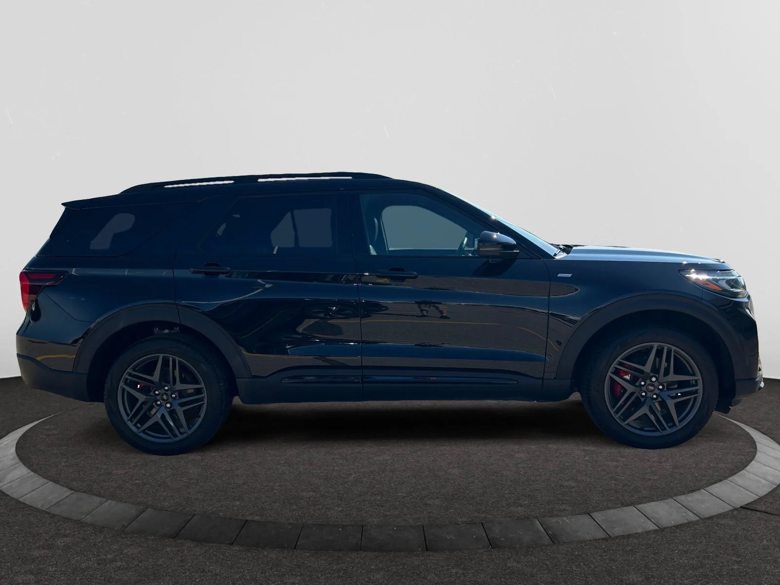 Used 2025 Black Ford ST-LINE 4WD image 6