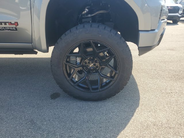2025 GMC Sierra 1500 AT4 - Photo 5