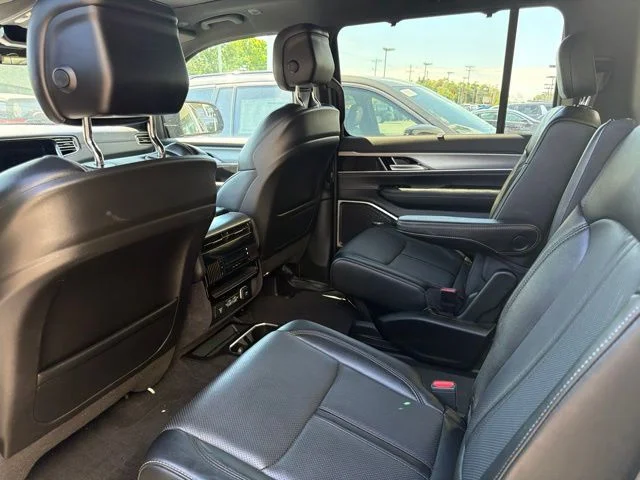 Used 2024 Silver Jeep Series II image 7