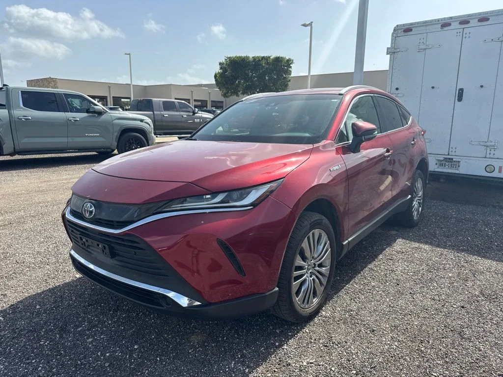 2021 Toyota Venza XLE Hybrid AWD's photo