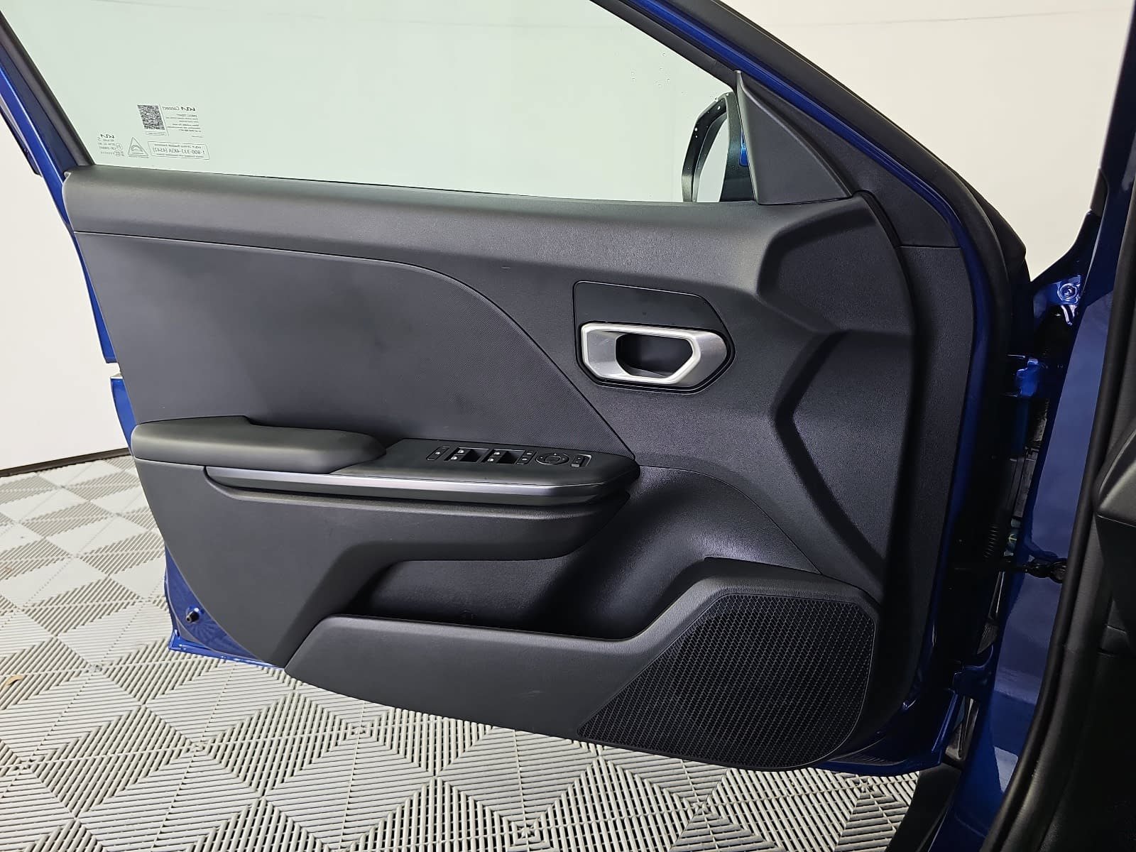 Used 2026 Blue Kia LXS image 25