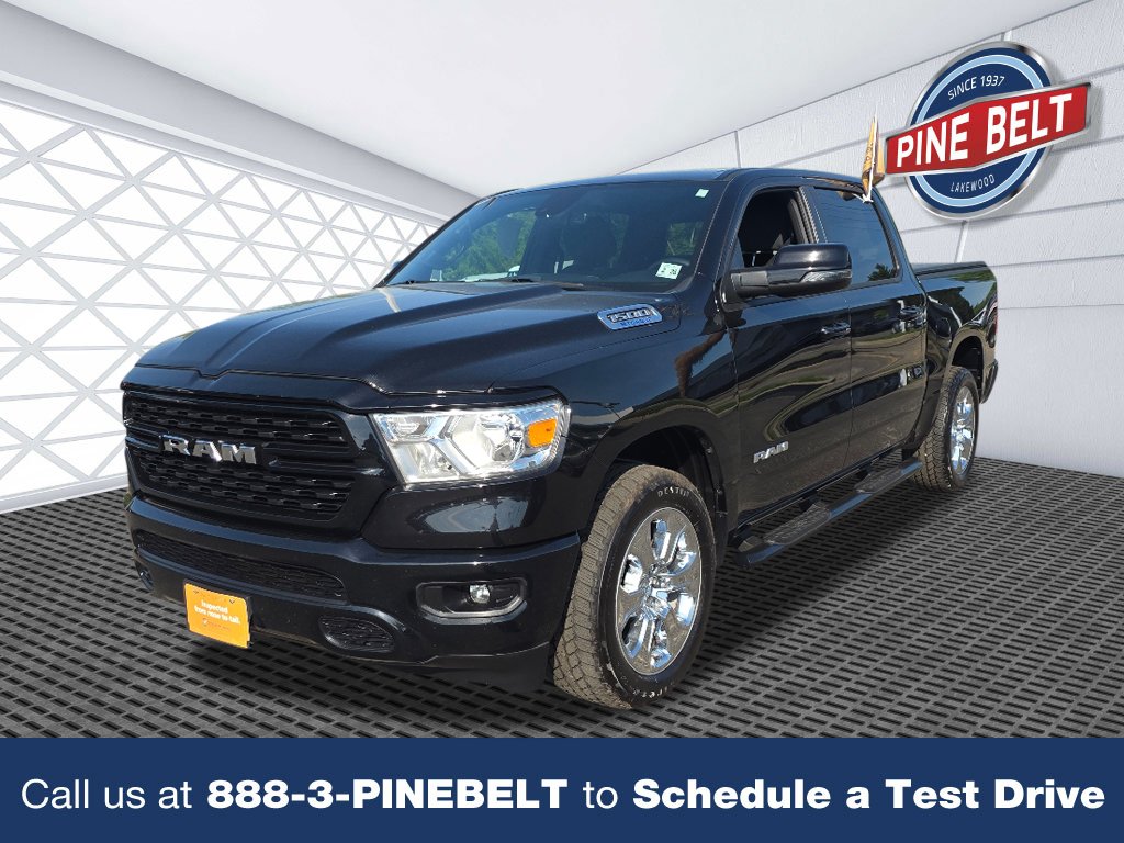 2023 RAM 1500 Big Horn/Lone Star 4x4 Crew Cab 5'7's photo