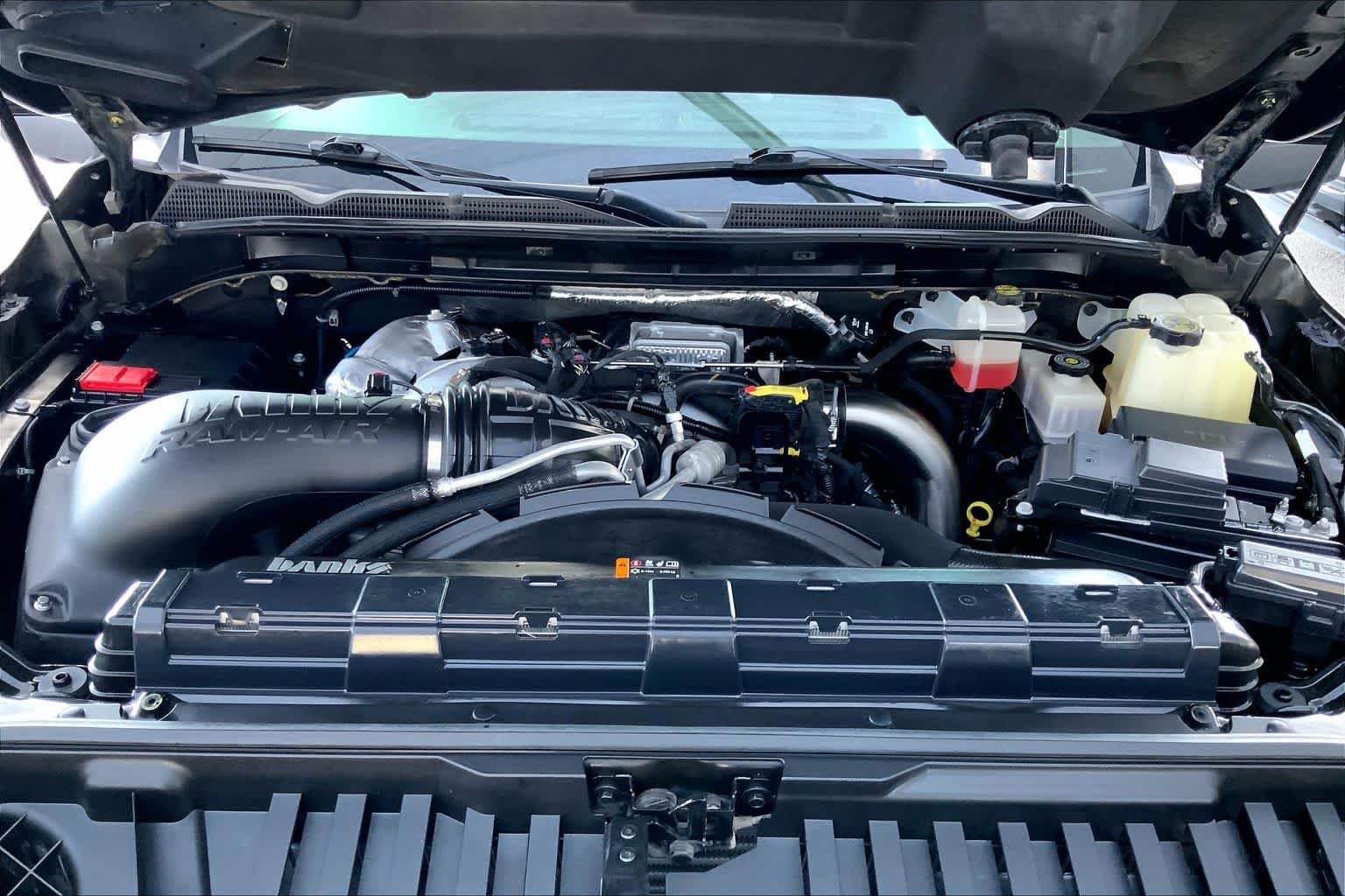 Used 2022 Onyx Black GMC AT4 image 31