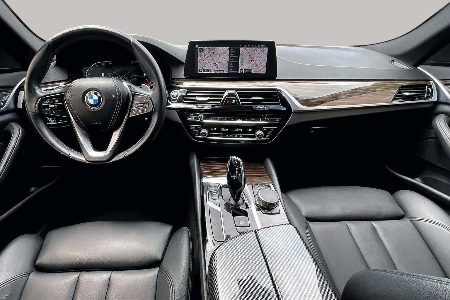 Used 2020 Black Sapphire Metallic BMW 530i image 16