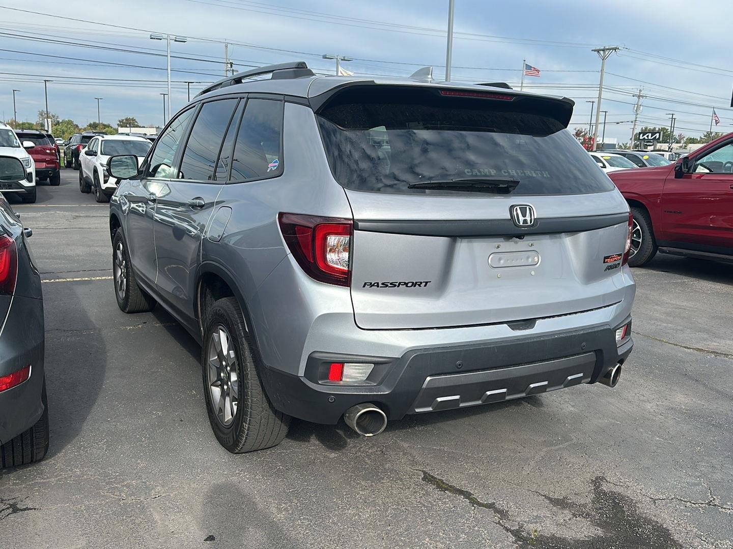 Used 2022 Lunar Silver Metallic Honda TrailSport image 4
