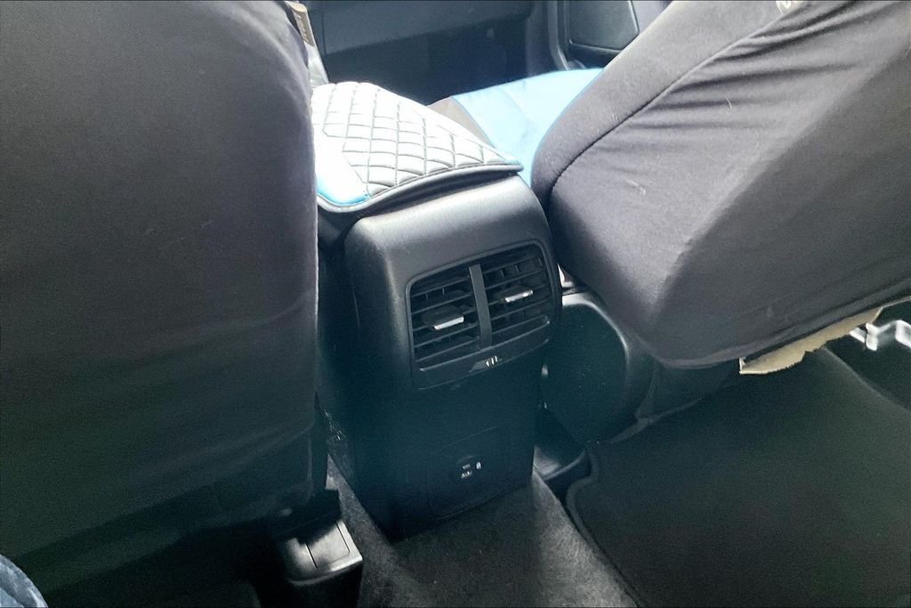 Used 2021 Blue Ford SEL image 34
