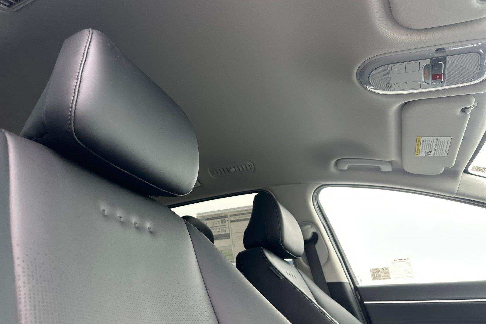 New 2026 Snow White Pearl Hyundai SEL image 47