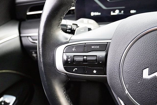 Used 2025 Blue Kia GT image 38