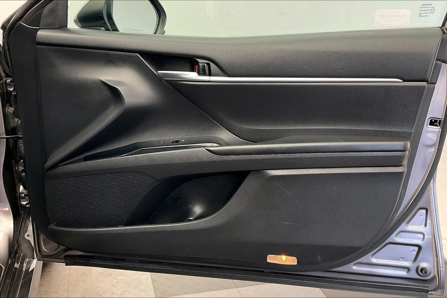 Used 2019 Predawn Gray Mica Toyota LE image 22
