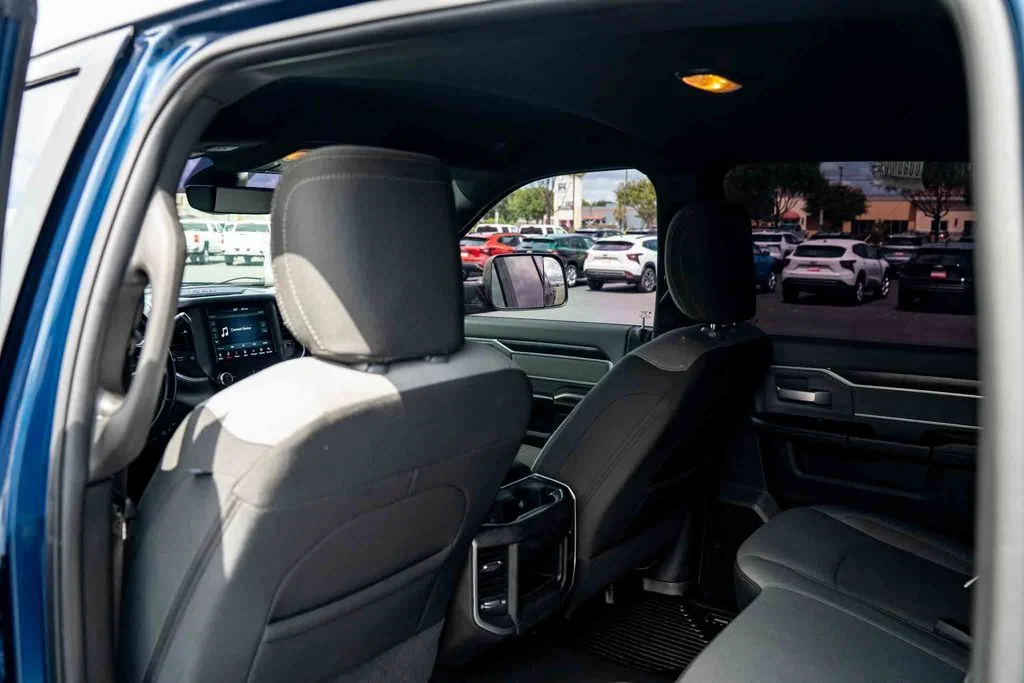 Used 2021 Blue Ram Big Horn image 23