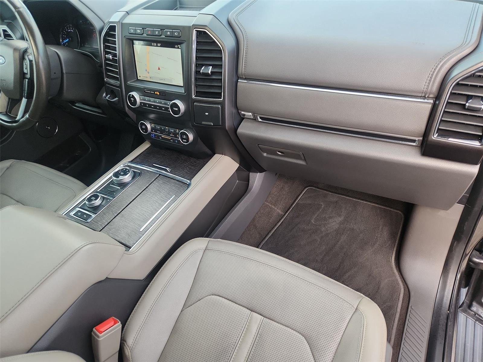 Used 2019 Gray Ford Limited image 30