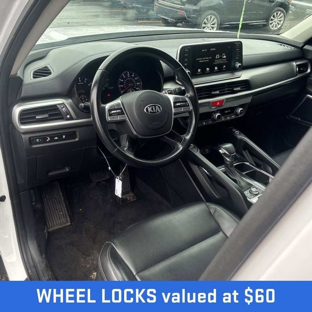 Used 2021 White Kia S image 5