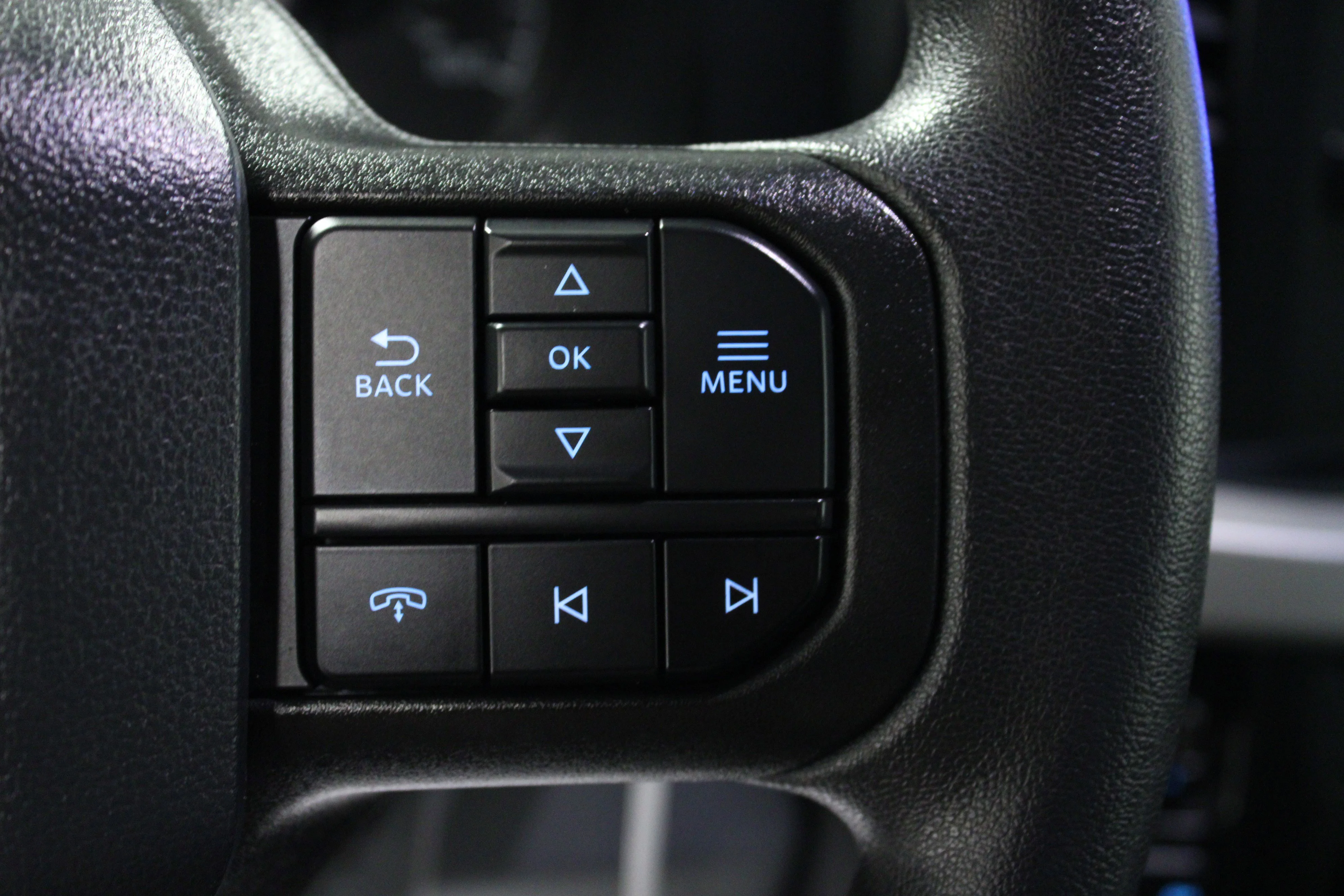 Used 2024 Oxford White Ford XL image 21