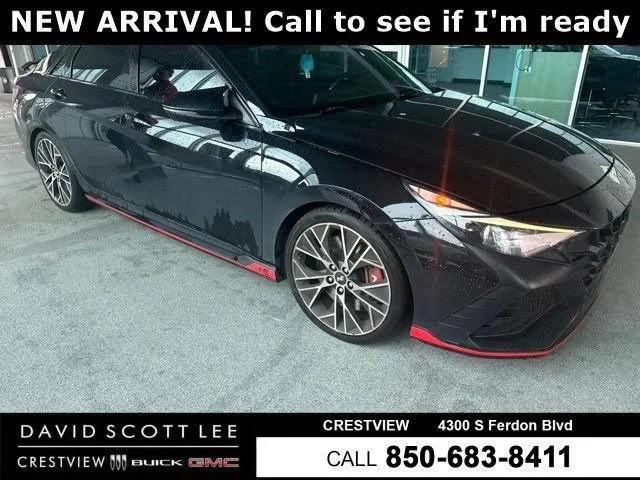 Used 2022 Phantom Black Hyundai 4DR DCT image 1