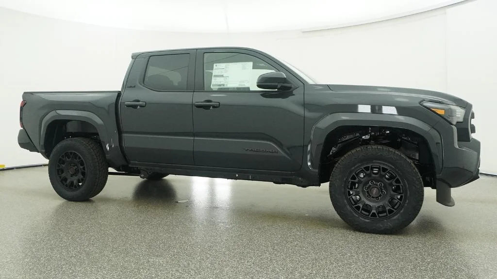 New 2026 Underground Toyota SR5 image 18