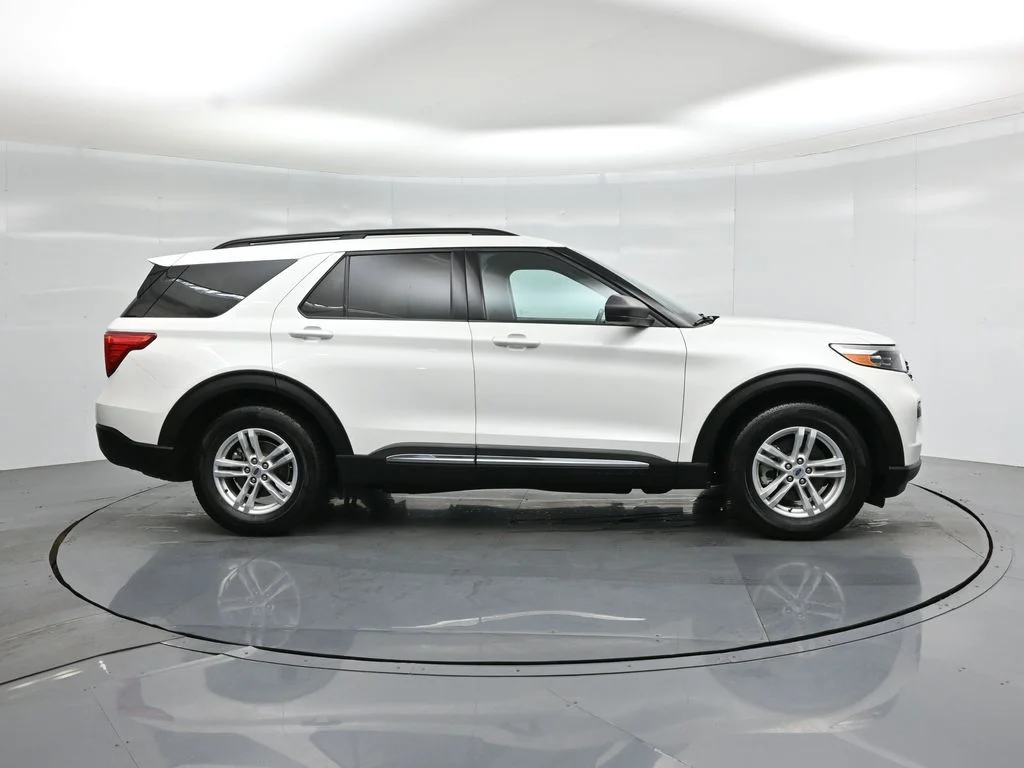 Certified Used 2024 White Ford XLT image 25