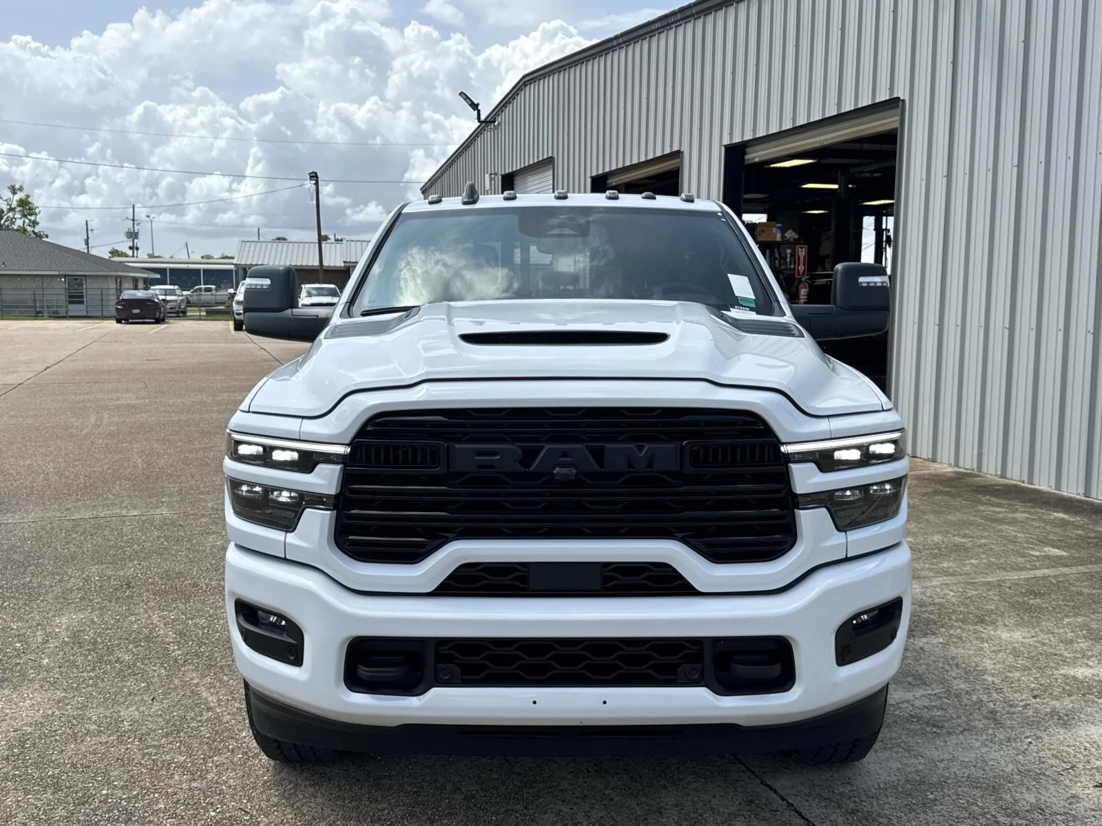 New 2026 Bright White Clear-Coat Exterior Paint RAM Laramie image 2