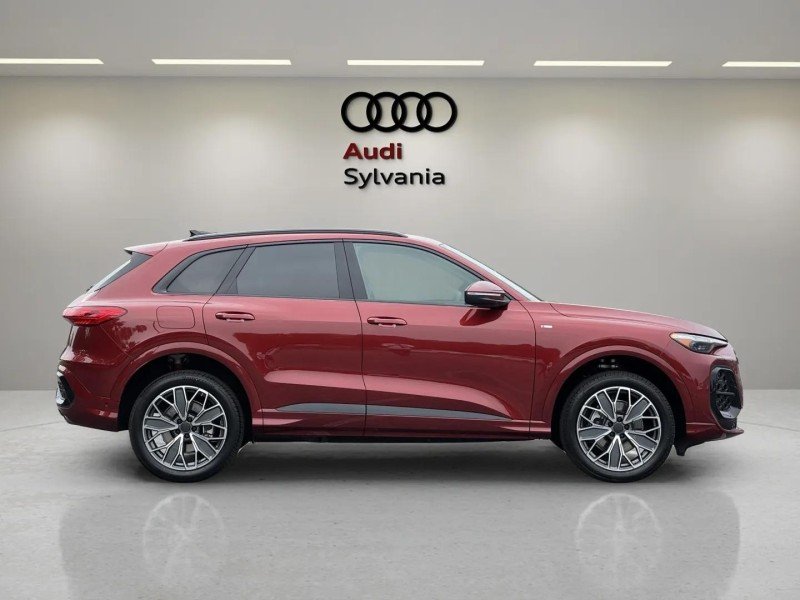 New 2026 Grenadine Red Metallic Audi Premium Plus image 5