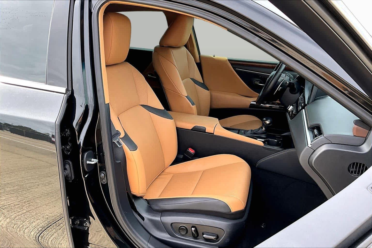 Used 2023 Caviar Lexus  image 9