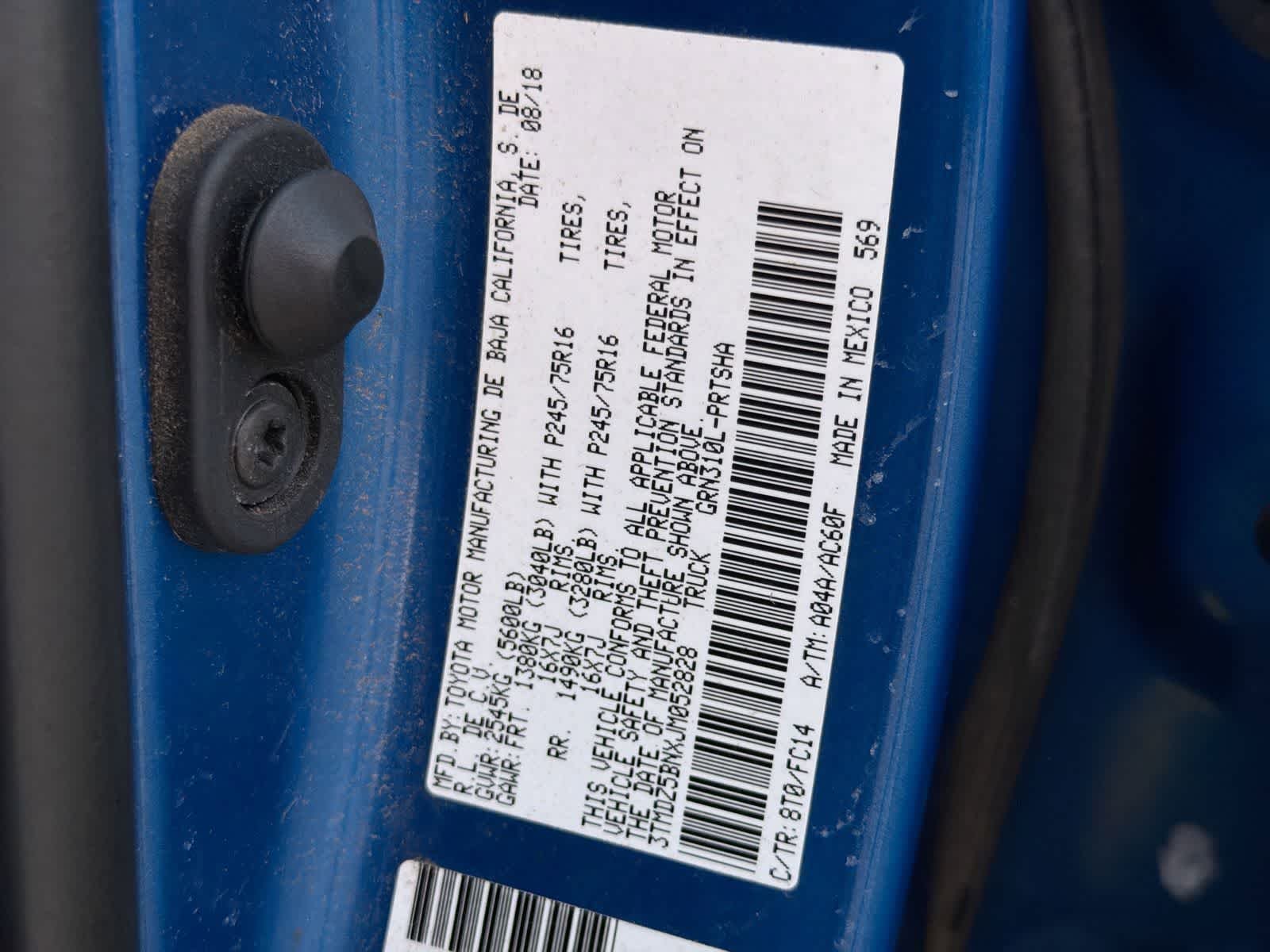 Used 2018 Blazing Blue Pearl Toyota SR5 image 37