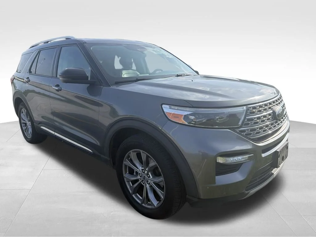 Used 2021 Gray Ford Limited image 12