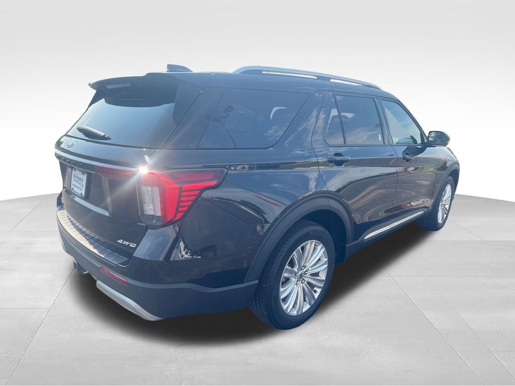 Used 2025 Black Ford Platinum image 5