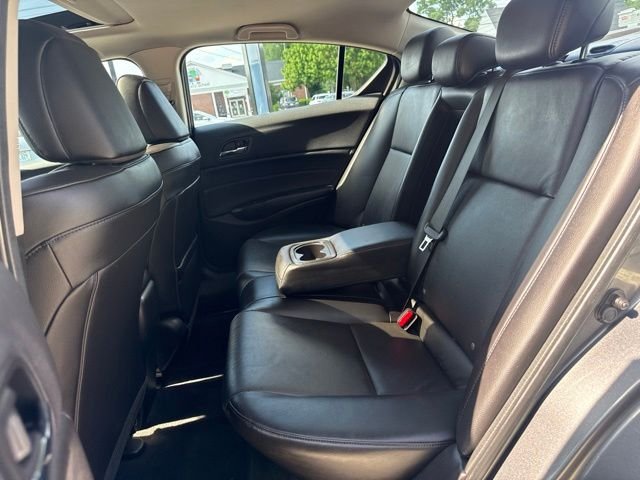 Used 2014 Silver Acura 2.0L image 11