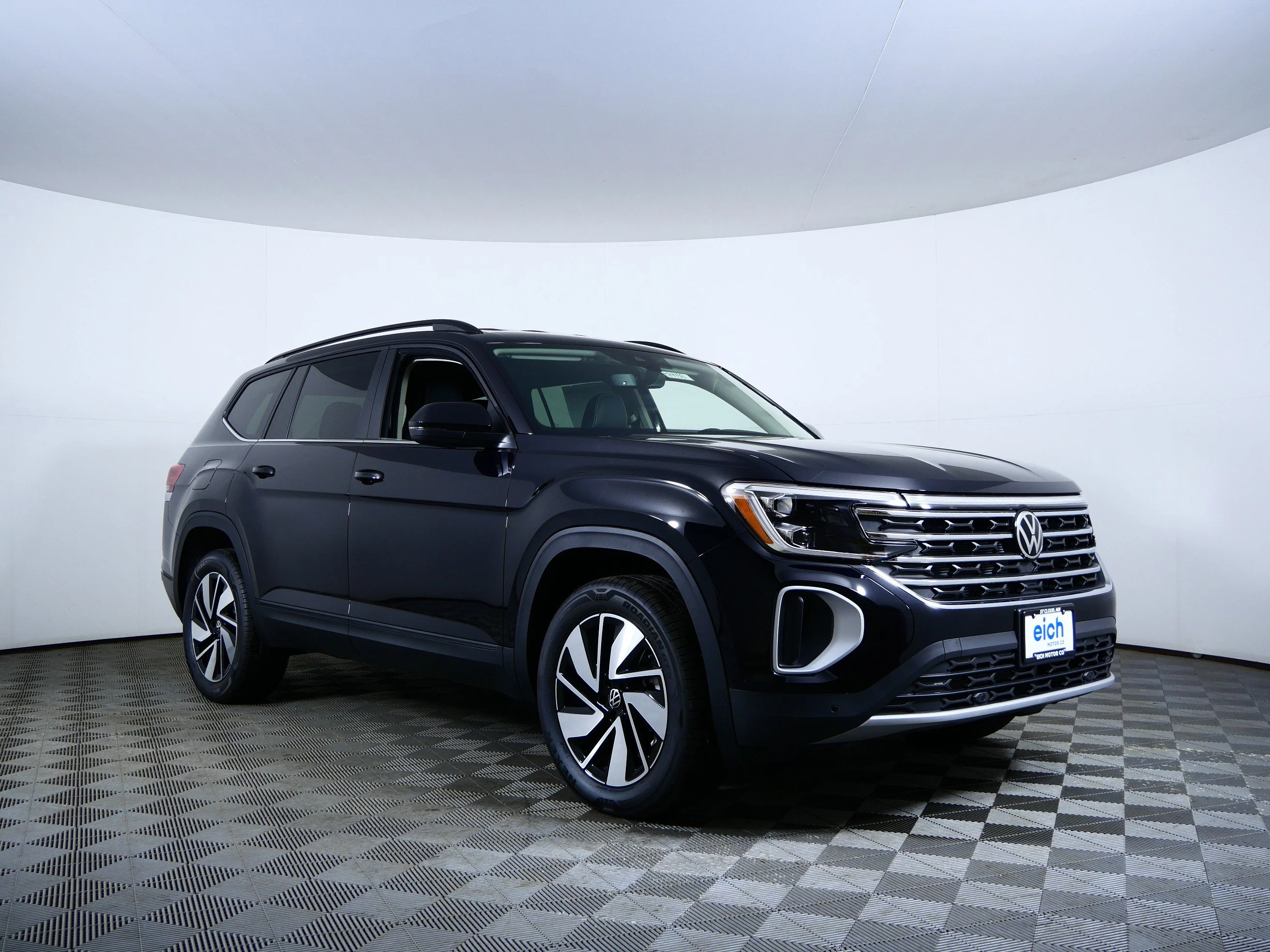 New Volkswagen Atlas For Sale in St Cloud | Eich Volkswagen