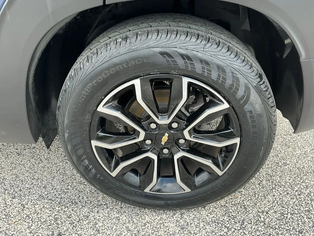 Used 2022 Blue Chevrolet ACTIV image 24