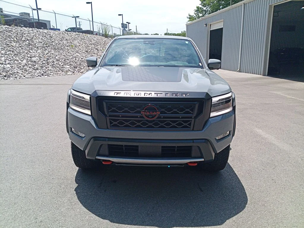 Used 2023 Gray Nissan PRO-4X image 8