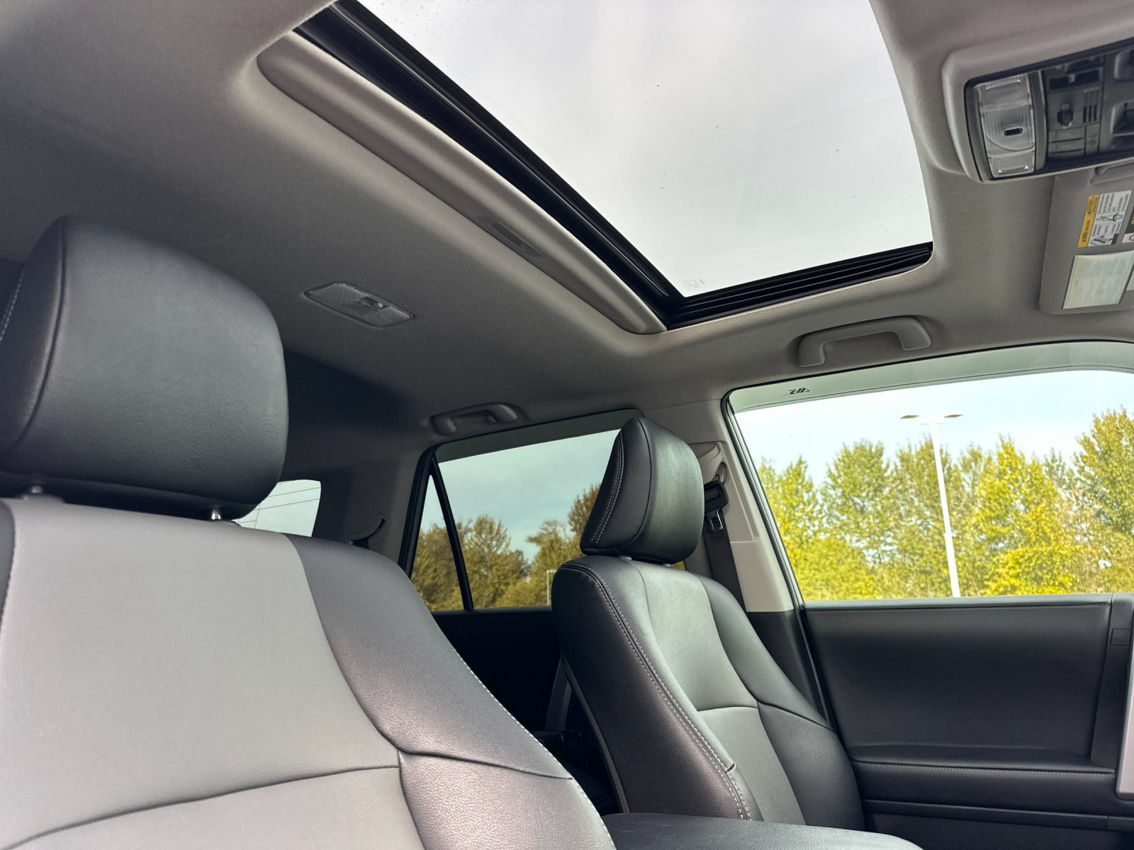 Used 2022 Silver Toyota SR5 Premium image 16