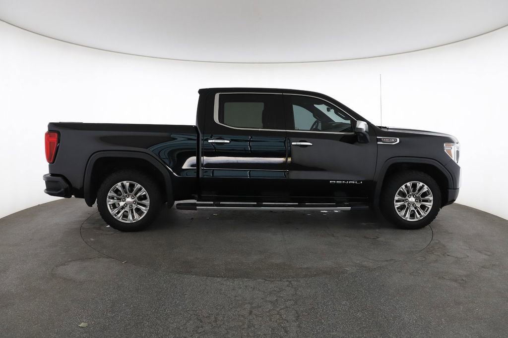 Used 2019 Black GMC Denali image 14