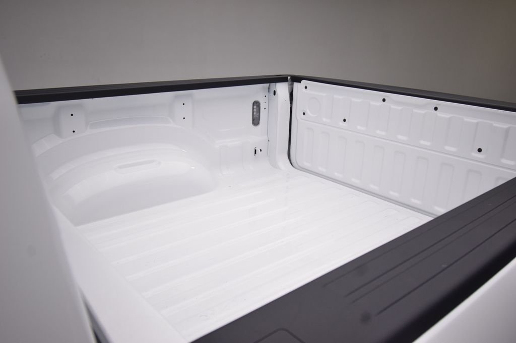 New 2026 Bright White Clear-Coat Exterior Paint RAM Laramie image 15