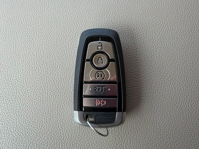 Photo 33