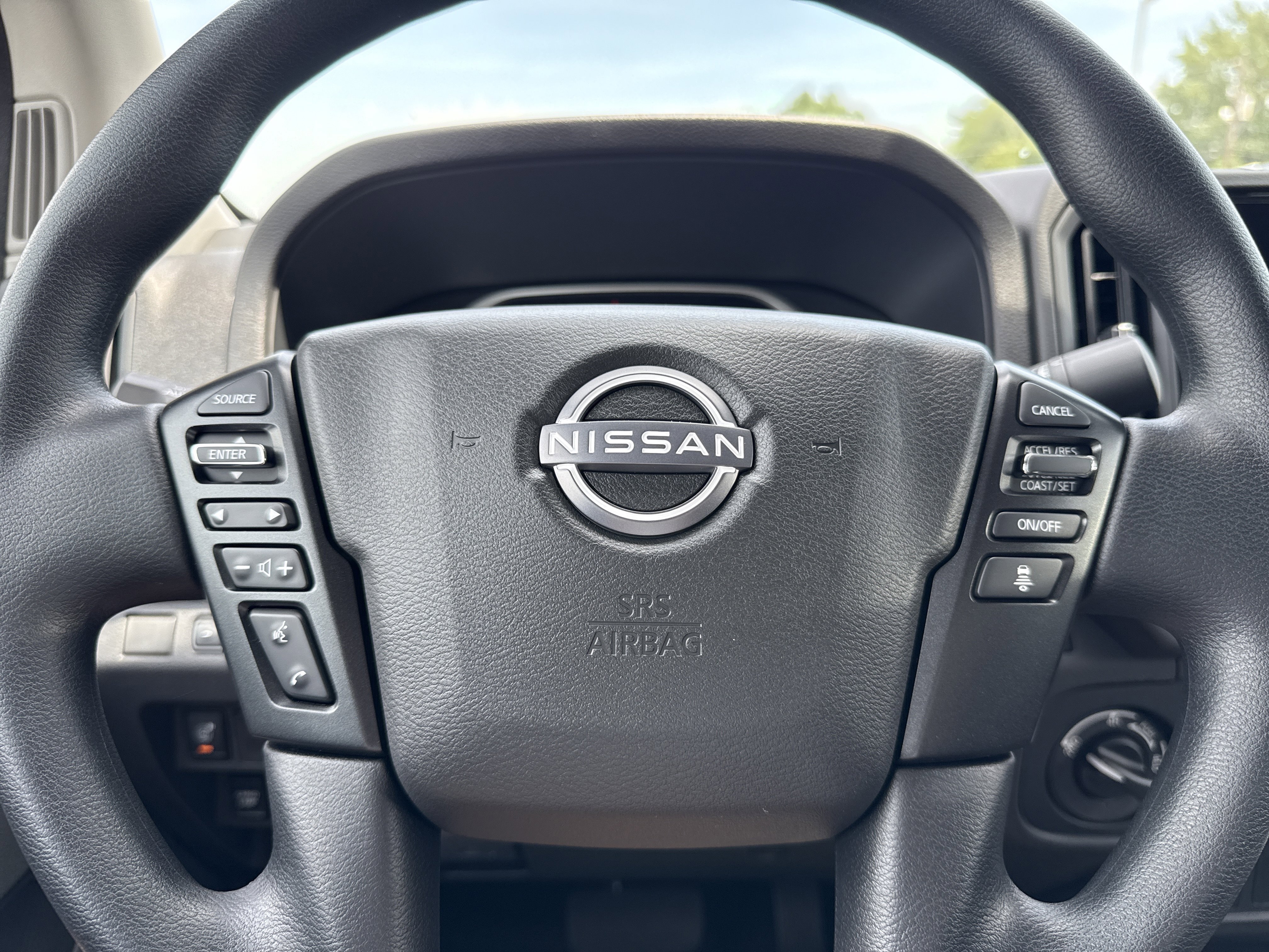 New 2026 Glacier White Nissan Crew Cab S image 15
