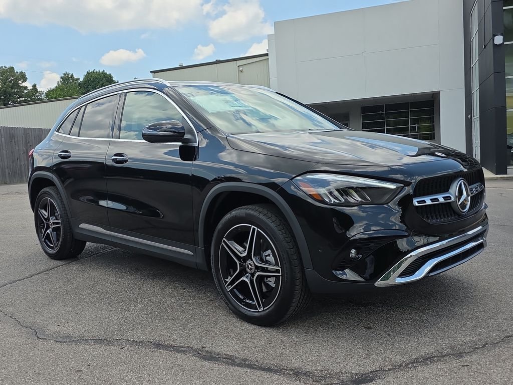 New 2026 Black Mercedes-Benz GLA 250 image 7