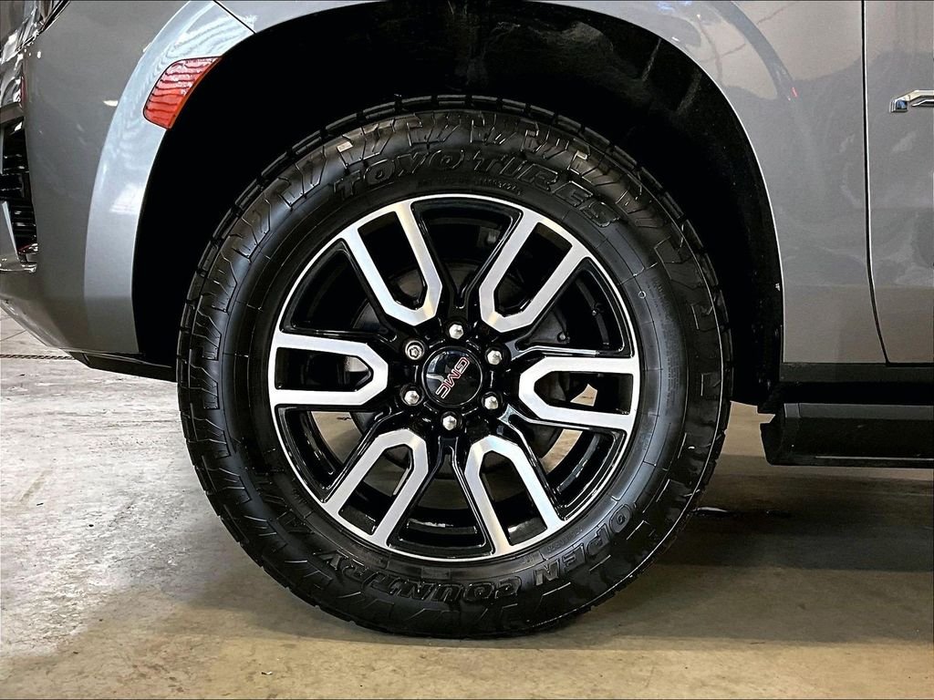 Used 2021 Gray GMC AT4 image 7